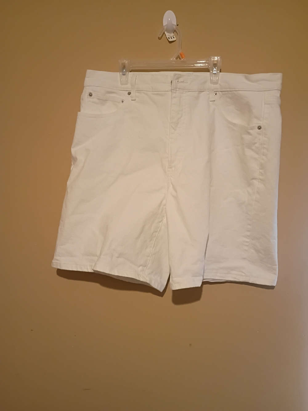 Time and Tru White Flat women Shorts
